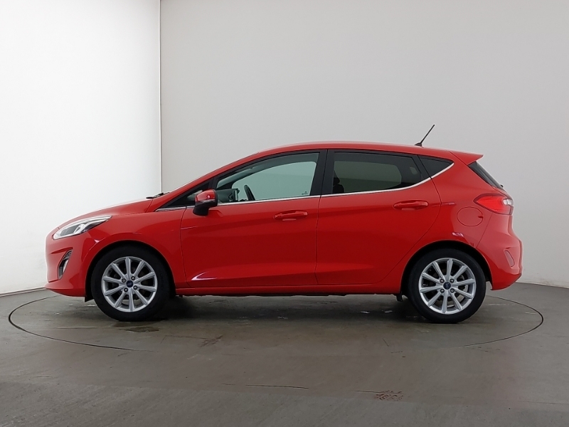 Ford Fiesta 1.0 Ecoboost 125 Titanium X Red #4