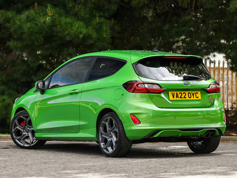 Ford Fiesta Hatchback White #2