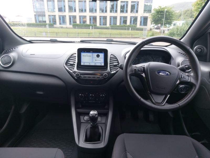 Ford KA+ 1.2 85 Active White #3