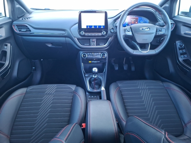Ford Puma Vivid Ruby Edition Red #8