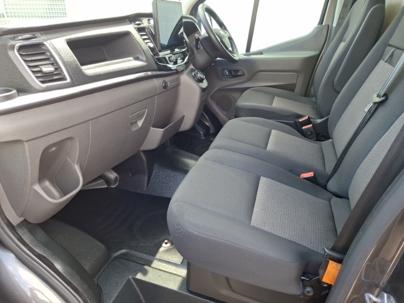 Ford Transit Custom 135Kw 68Kwh H2 Leader Van Grey #5