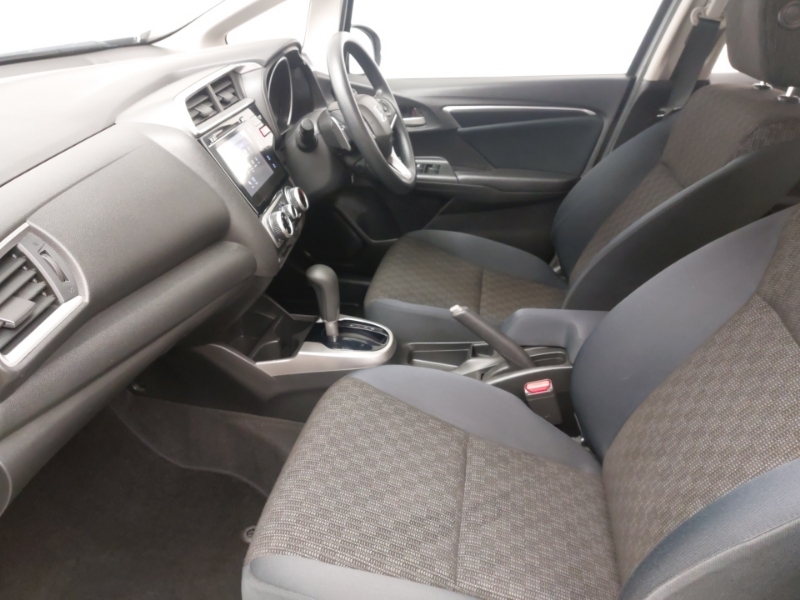 Honda Jazz 1.3 Se Cvt Silver #5