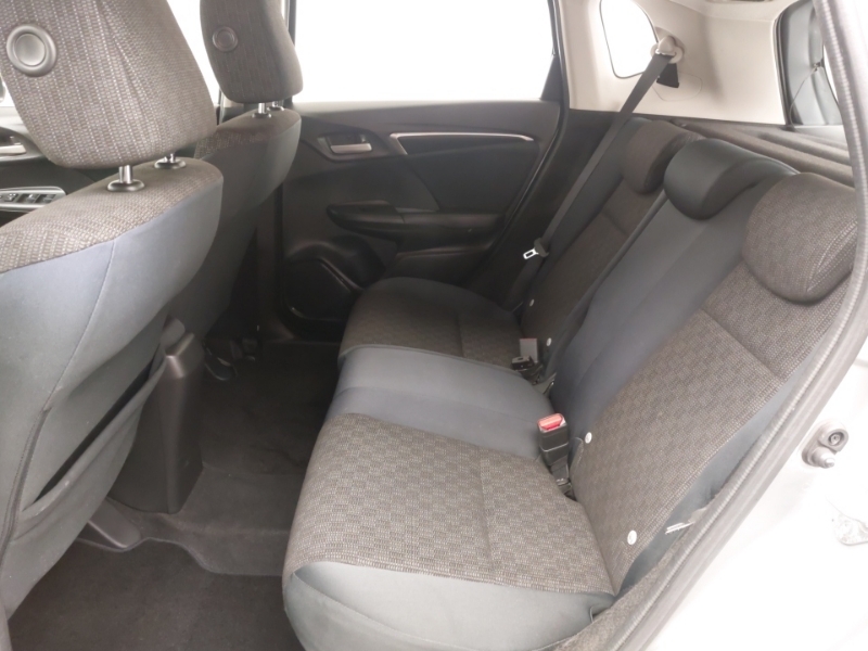 Honda Jazz 1.3 Se Cvt Silver #6