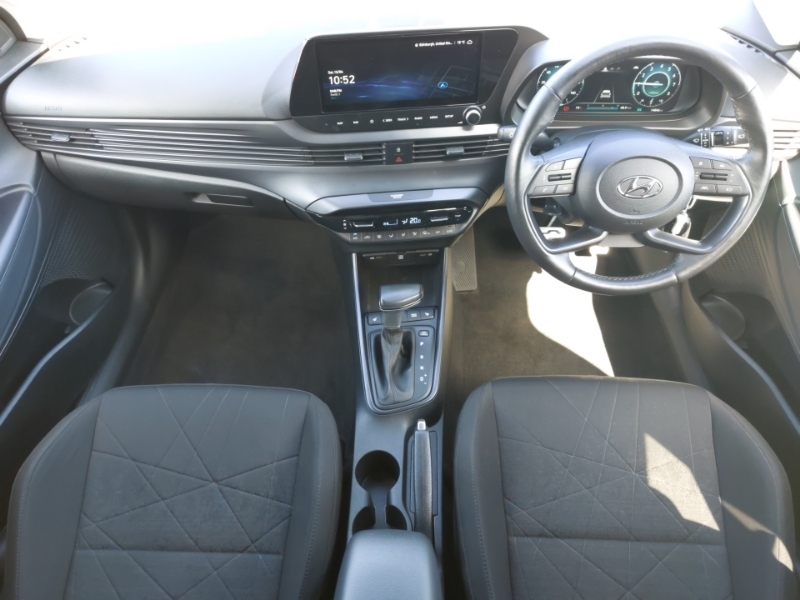 Hyundai Bayon 1.0 Tgdi 48V Mhev Premium Dct Red #3