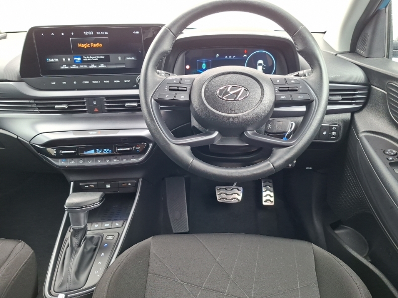 Hyundai Bayon Ultimate Red #8
