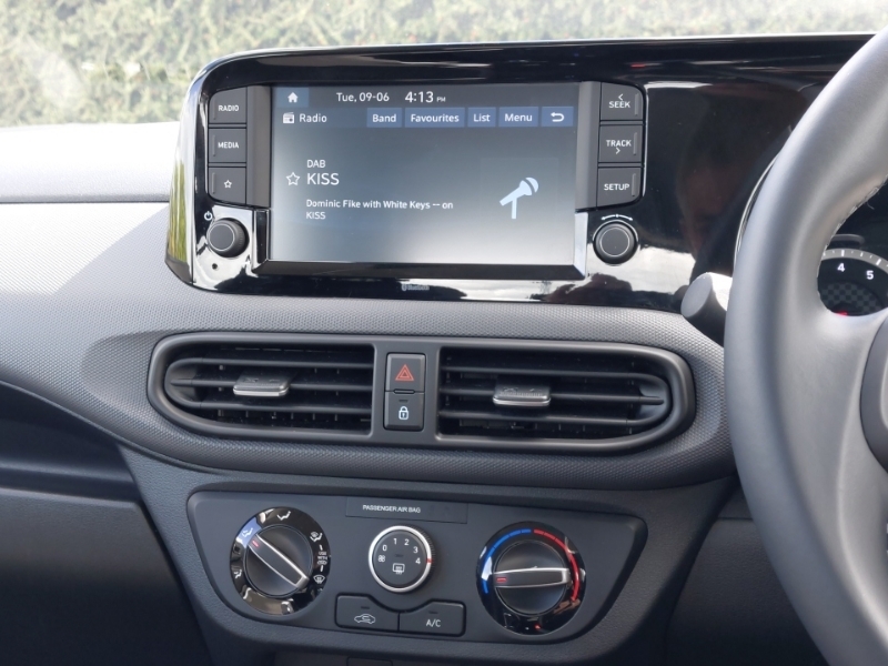 Hyundai I10 Hatchback Blue #11