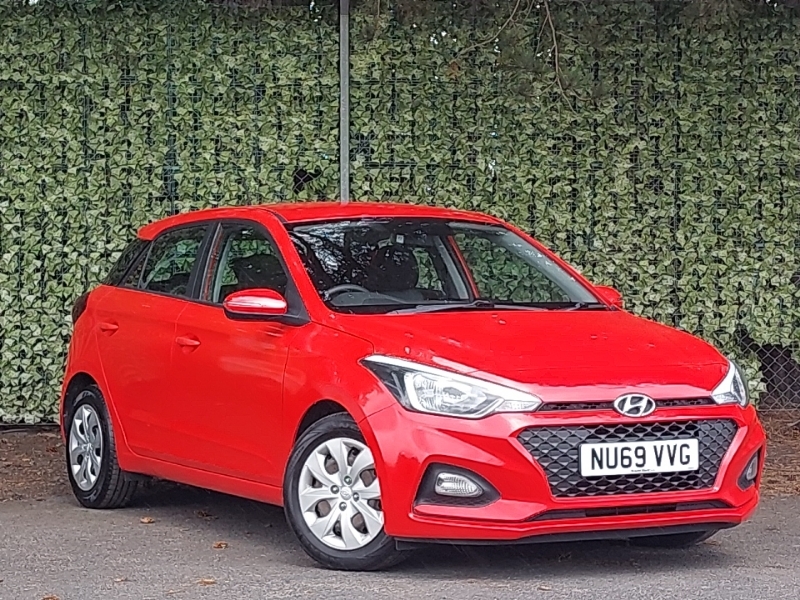 Hyundai I20 1.2 Mpi S Connect Red