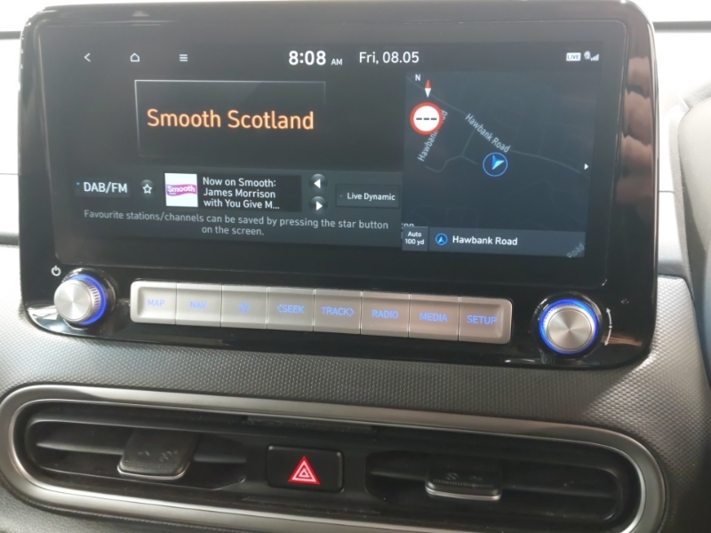 Hyundai Kona Premium White #11