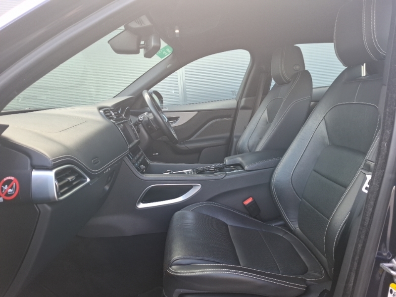 Jaguar F-Pace 2.0D R-sport Awd BN66ZTV Blue #5