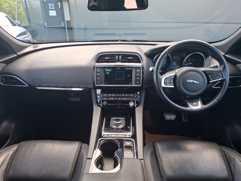 Jaguar F-Pace 2.0D R-sport Awd BN66ZTV Blue #3