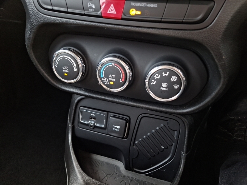 Jeep Renegade Longitude Green #18