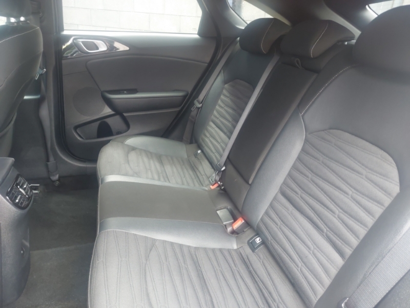 Kia Proceed 1.5T Gdi Isg Gt-line Black #6