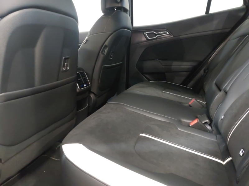 Kia Sportage 1.6T Gdi Hev Gt-line Black #6