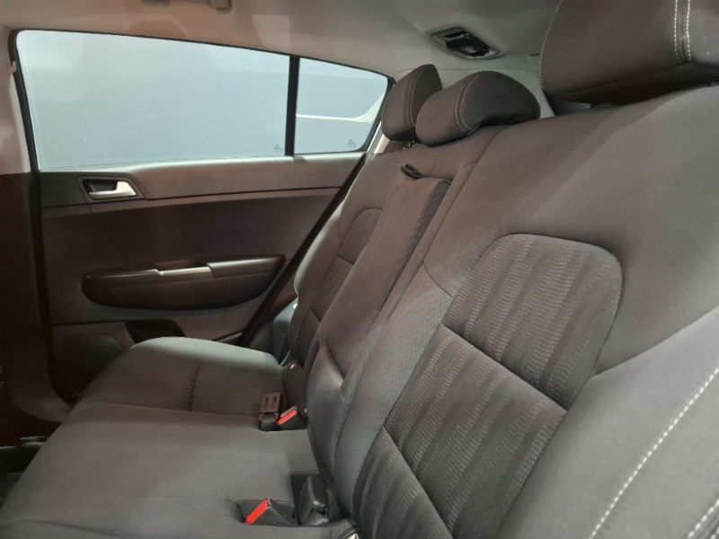 Kia Sportage 1.6 Gdi 1 White #6