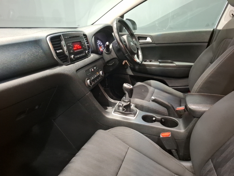 Kia Sportage 1.6 Gdi 1 White #5