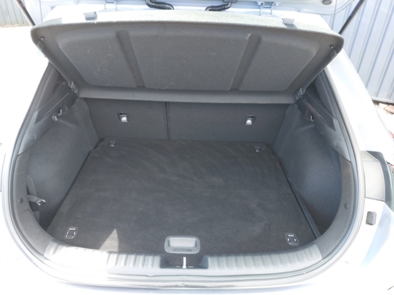 Kia Xceed 1.6 Crdi Mhev 3 #18