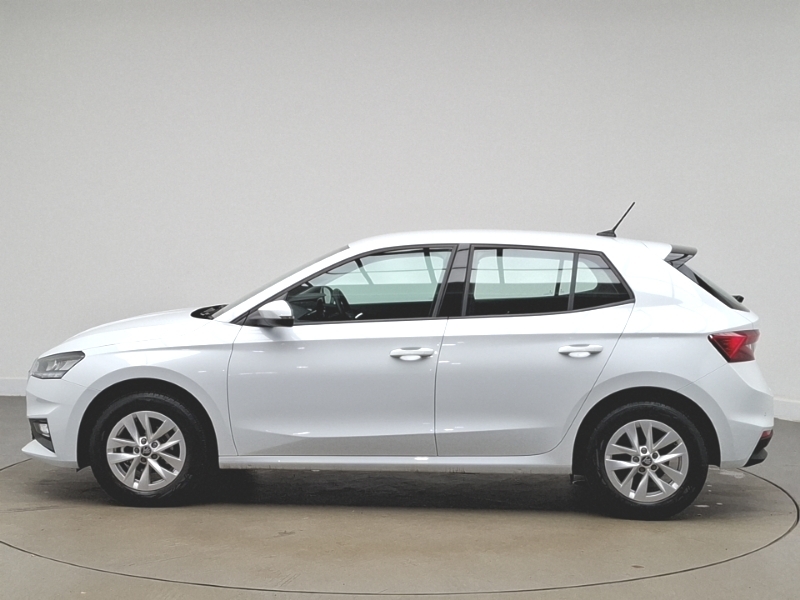 Skoda Fabia 1.0 Mpi 80 Se Edition White #4