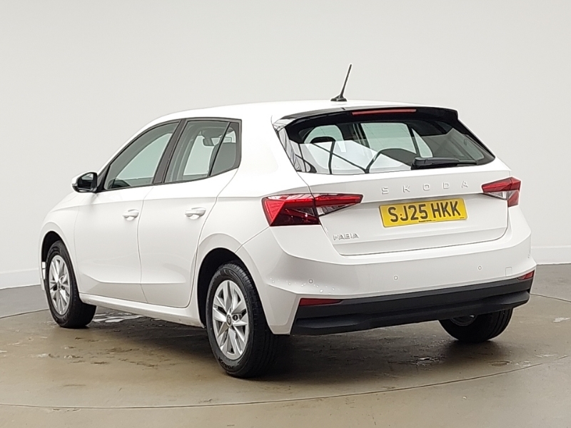 Skoda Fabia 1.0 Tsi Se Edition White #2