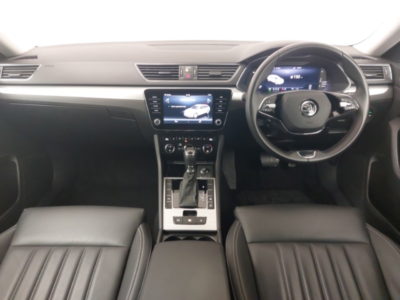 Skoda Superb 2.0 Tdi Cr Se Technology Dsg White #3