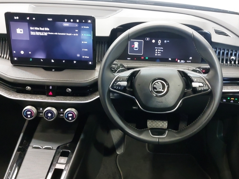 Skoda Superb 1.5 Tsi E-tec Se Technology Dsg Black #8