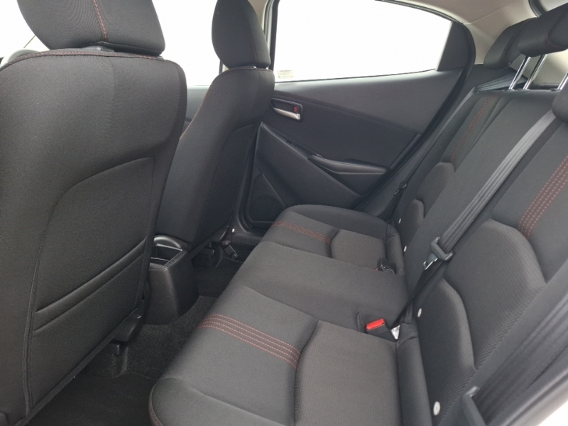 Mazda 2 1.5 E-skyactiv G Mhev Homura White #6