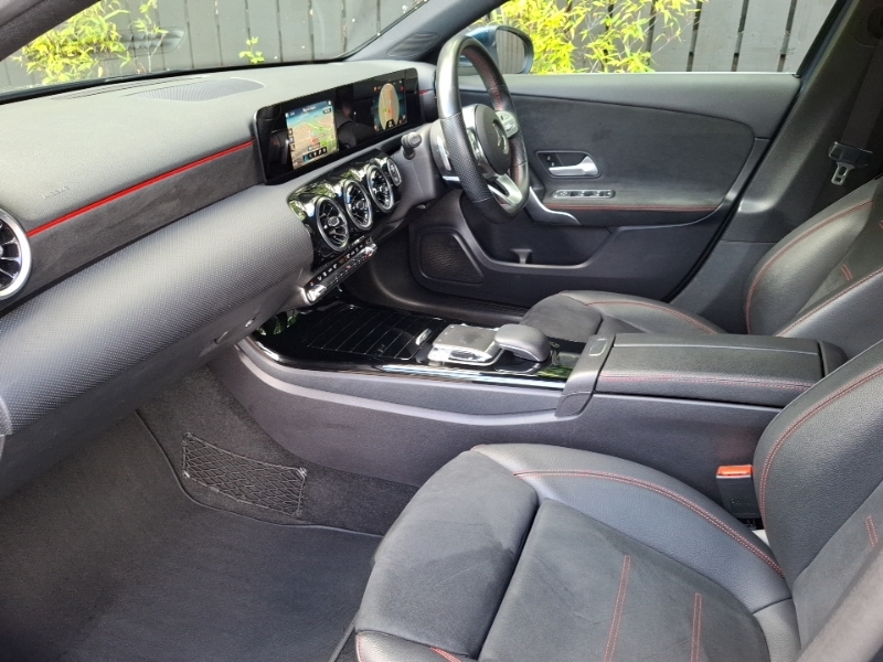Mercedes-Benz A Class A180d Amg Line Blue #5