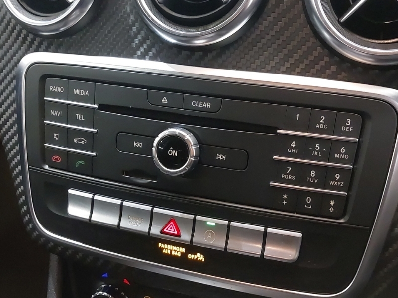 Mercedes-Benz A Class A180d Se White #15