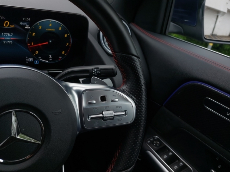 Mercedes-Benz GLA Class Suv White #13