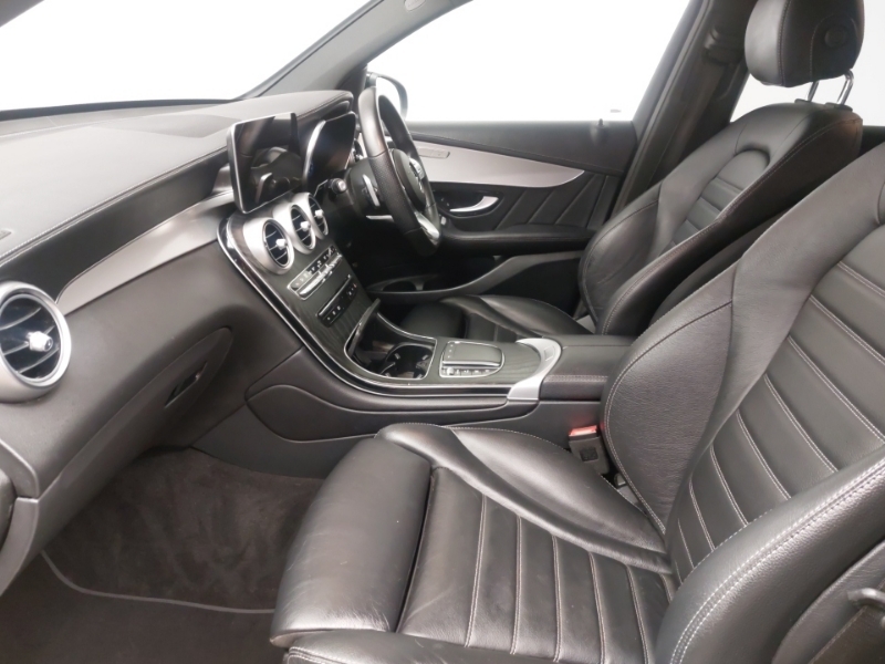 Mercedes-Benz GLC Class Glc 220D 4Matic Amg Line Premium 9G-tronic Black #5