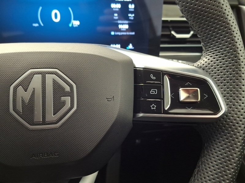 MG HS 1.5 T-gdi Se White #13