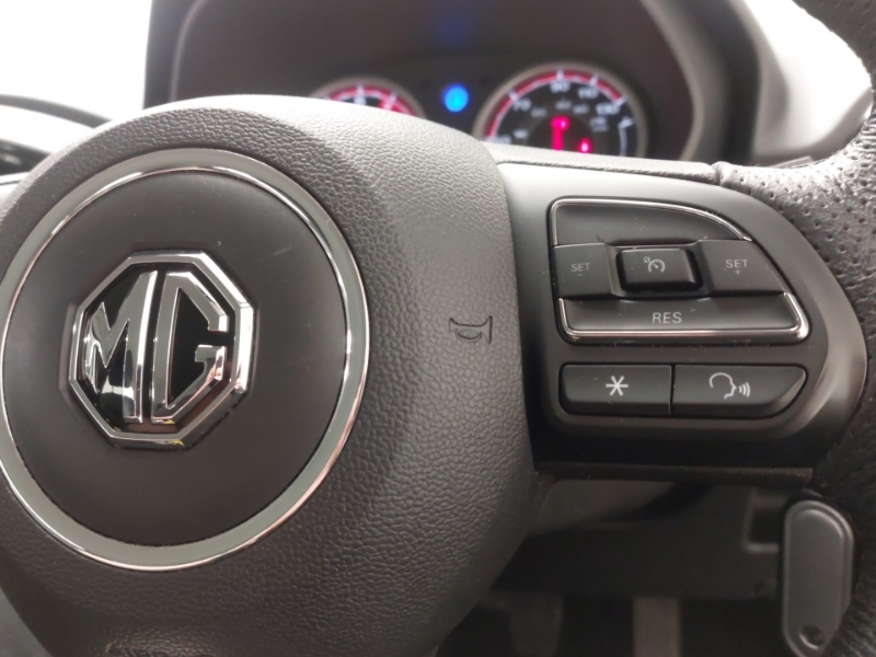 MG MG3 Exclusive Nav #13