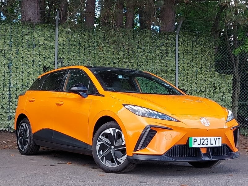 MG MG4 150Kw Trophy Ev Long Range 64Kwh Orange
