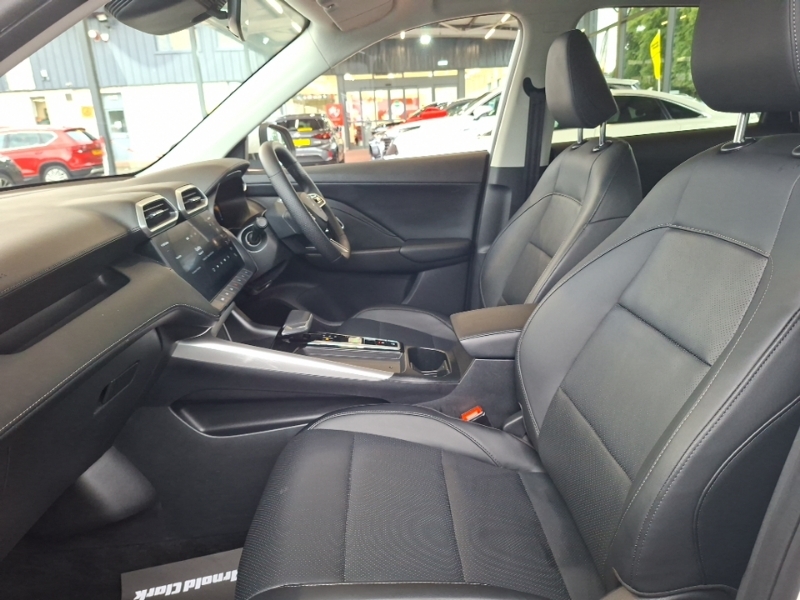 MG ZS 1.5 Hybrid Trophy White #5