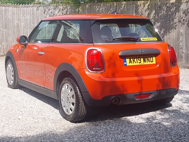 Mini Hatch 1.5 One Classic II Orange #2