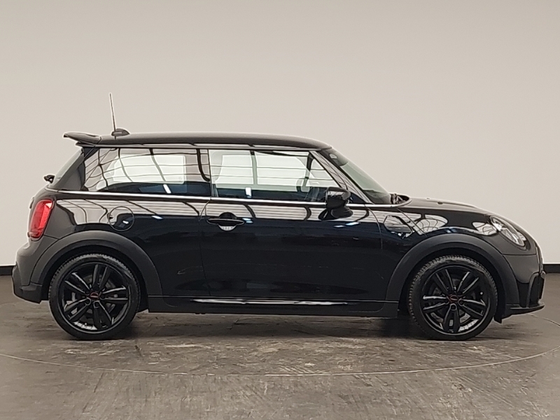Mini Hatch 1.5 Cooper Sport FY22TZH Black #3
