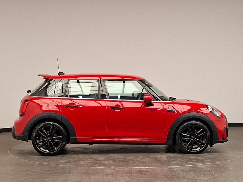 Mini Hatch 1.5 Cooper Sport Premium SE73PKC Red #3