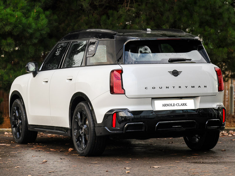 Mini Countryman 150Kw E Sport 66Kwh White #2