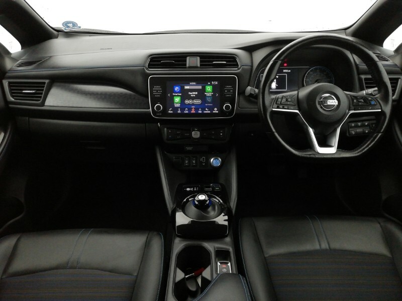 Nissan Leaf 110Kw N-connecta 40Kwh Black #3