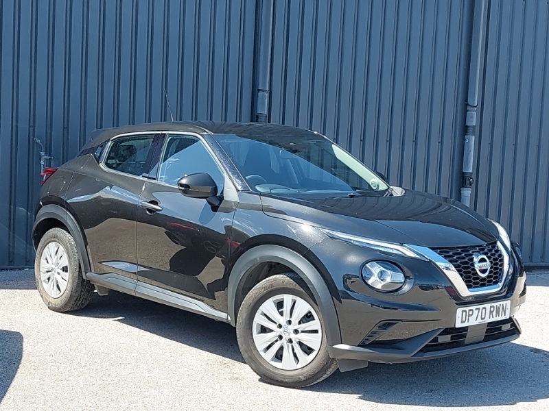 Nissan Juke Tekna Black #7