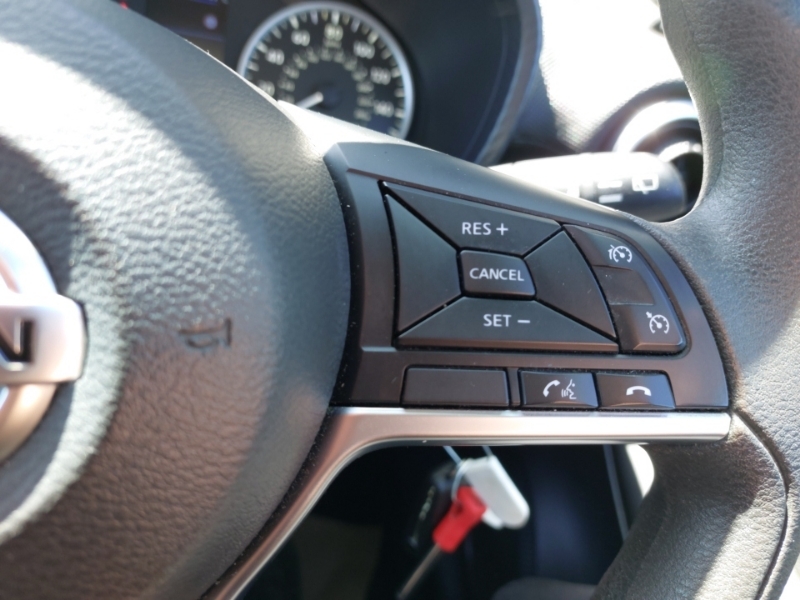 Nissan Juke Tekna Black #12