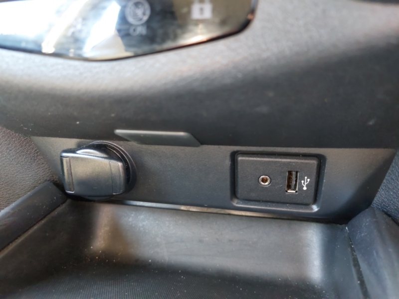 Nissan Juke Tekna Black #9