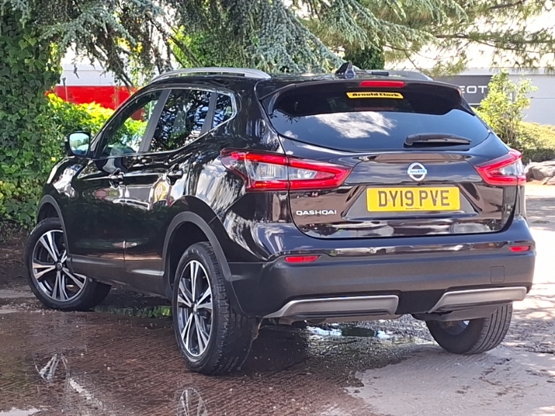 Nissan Qashqai 1.5 Dci 115 N-connecta Dct DY19PVE Black #2