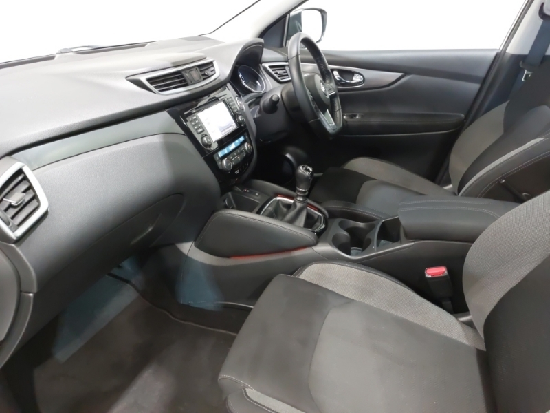 Nissan Qashqai 1.5 Dci N-connecta SL18ENV White #5