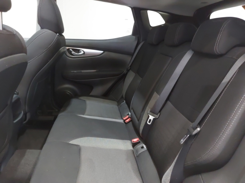 Nissan Qashqai 1.5 Dci N-connecta SL18ENV White #6