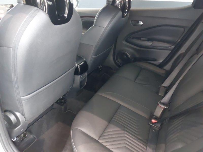 Nissan Juke 1.0 Dig-t Tekna White #6