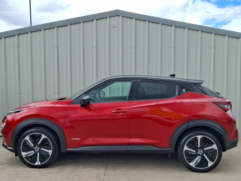 Nissan Juke Acenta White #4