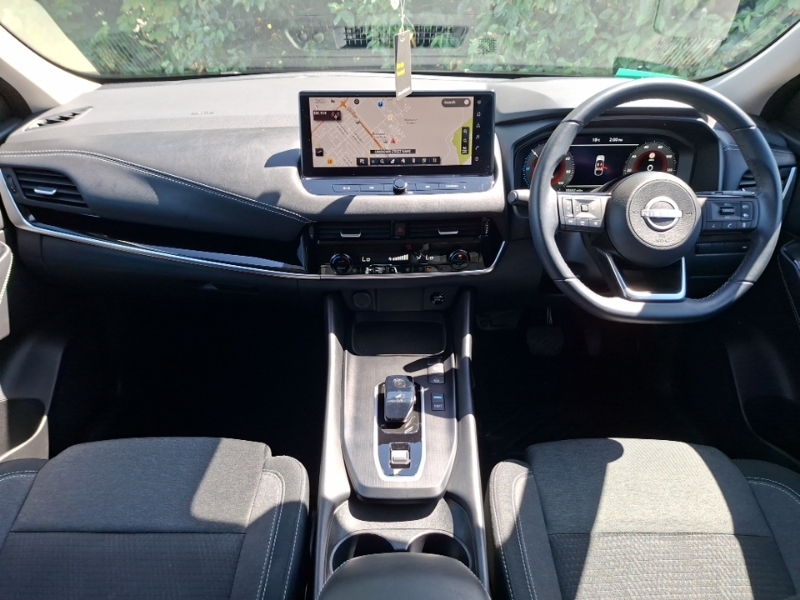 Nissan Qashqai 1.5 E-power N-connecta Glass Roof Grey #3