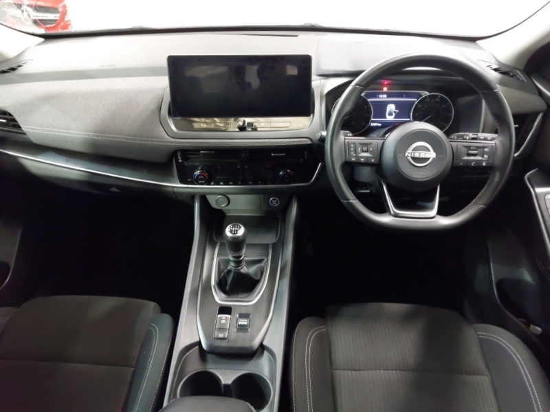 Nissan Qashqai 1.3 Dig-t Mh Acenta Premium Grey #3