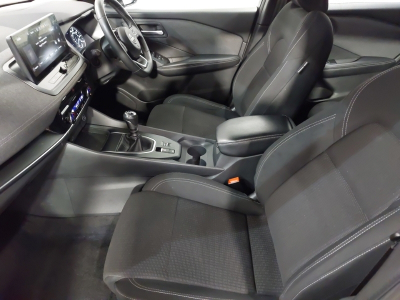 Nissan Qashqai 1.3 Dig-t Mh Acenta Premium Grey #5