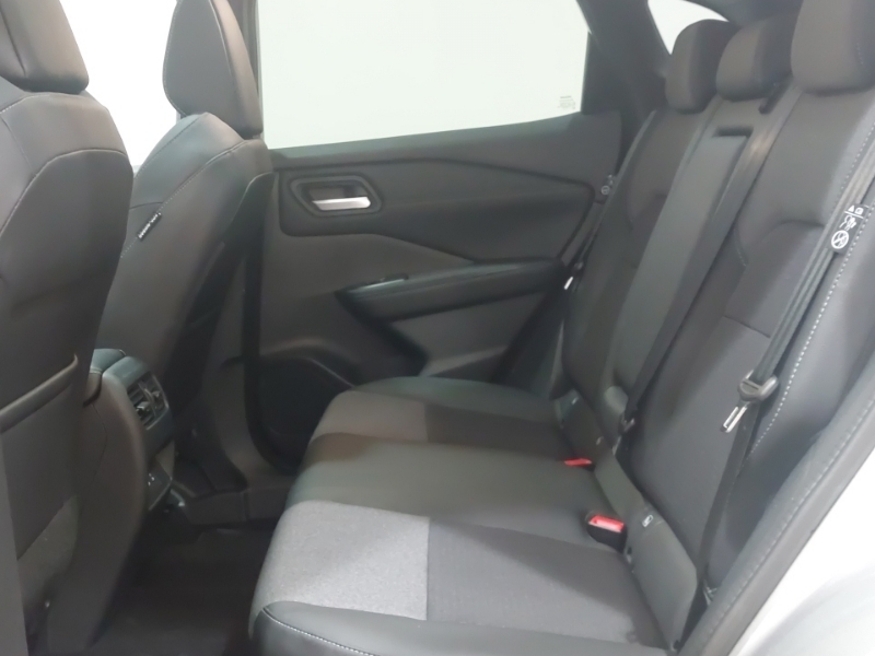 Nissan Qashqai 1.3 Dig-t Mh 158 N-connecta Glass Rf Xtronic Silver #6